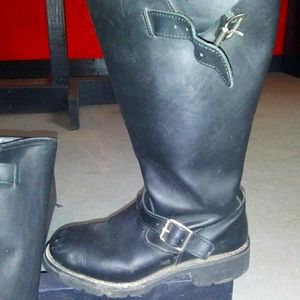MENS LEATHER BOOTS